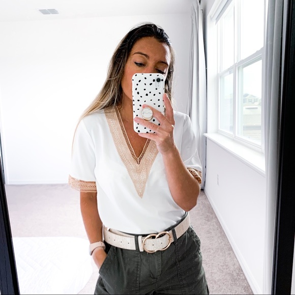 White Tan Neutral Contrast Lace Short Sleeve Blouse Small - Picture 11 of 12